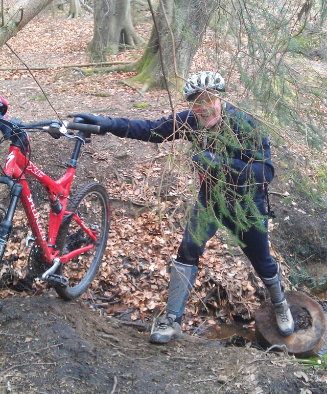 Paul T selfishly refusing to fall into the water for the camera.